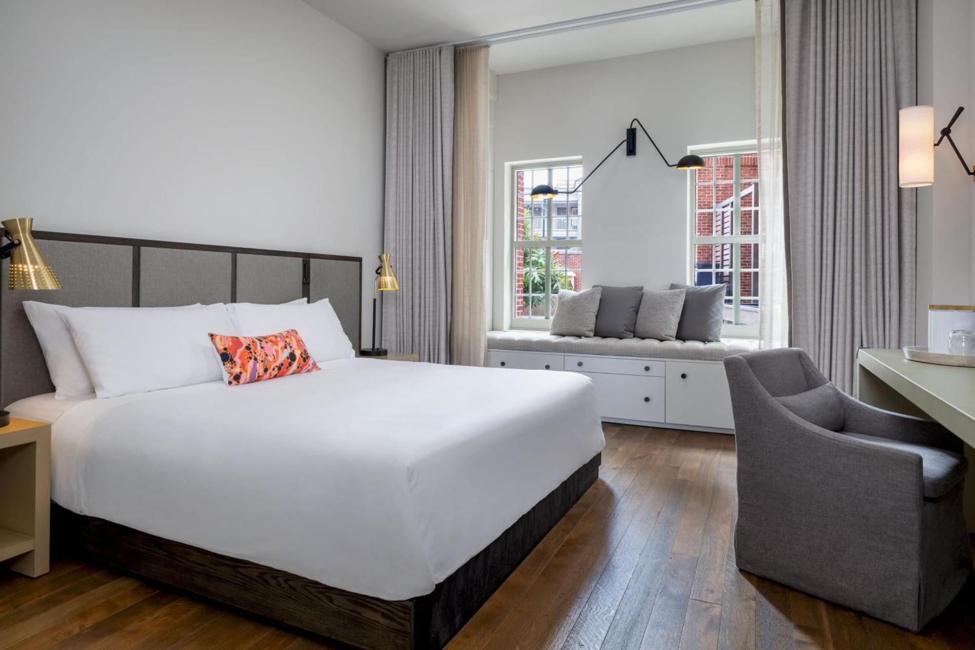 The Alida, Savannah, A Tribute Portfolio Hotel Экстерьер фото